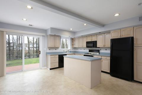 32 Appleton Dr, Hazlet, NJ 07730 photo 15