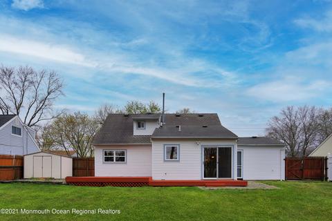 32 Appleton Dr, Hazlet, NJ 07730 photo 4
