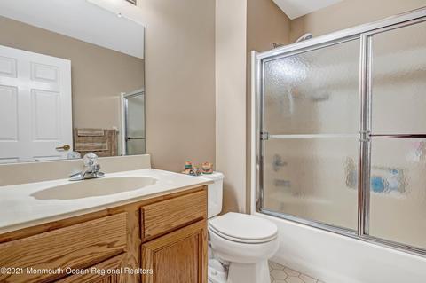 10 N Baker Dr, Jackson, NJ 08527 photo 16
