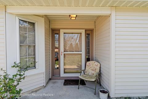 10 N Baker Dr, Jackson, NJ 08527 photo 4