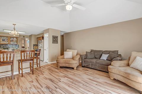 10 N Baker Dr, Jackson, NJ 08527 photo 15