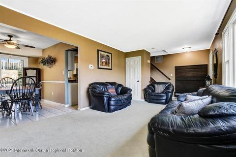 765 Iron Ct, Brick, NJ 08724 photo 11