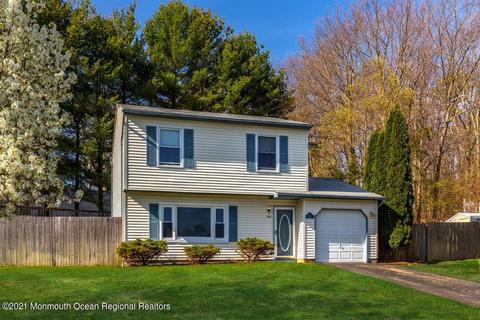 765 Iron Ct, Brick, NJ 08724 photo 1