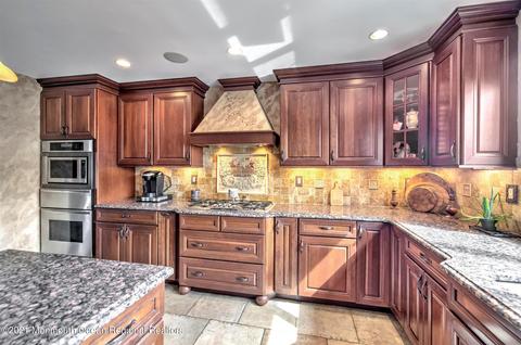 9 Yosemite Rd, Howell, NJ 07731 photo 19