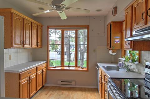 6 Pine Brook Ln, Whiting, NJ 08759 photo 2