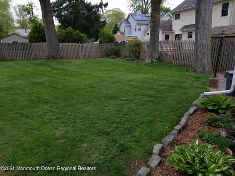 25 Edgewater Dr, Matawan, NJ 07747 photo 21