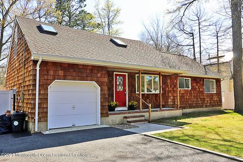 405 Conifer Dr, Forked River, NJ 08731 photo 2