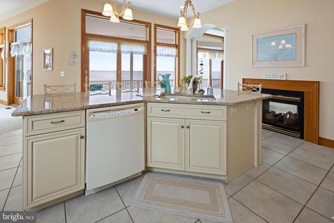 19 Beacon Dr, Waretown, NJ 08758 photo 52