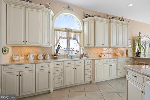 19 Beacon Dr, Waretown, NJ 08758 photo 48