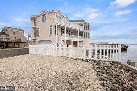 19 Beacon Dr, Waretown, NJ 08758 photo 9