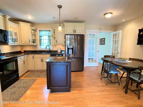 59 Corso Italia # A, Freehold, NJ 07728 photo 11