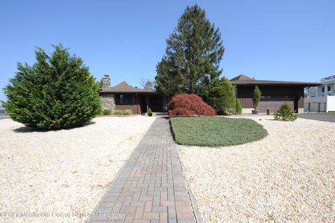 100 Motor Rd, Pine Beach, NJ 08741 photo 1