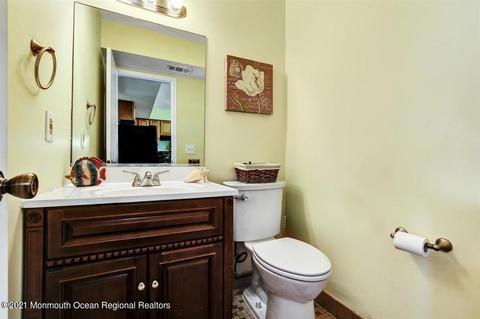 409 Sandra Pl, Brick, NJ 08724 photo 9