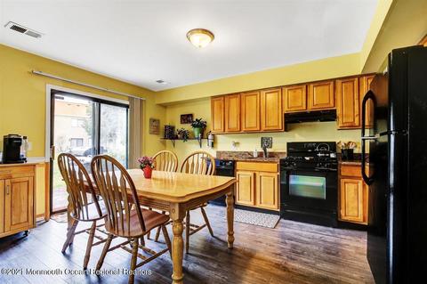 409 Sandra Pl, Brick, NJ 08724 photo 12