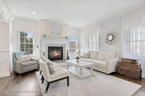 7 Warren St, Rumson, NJ 07760 photo 2