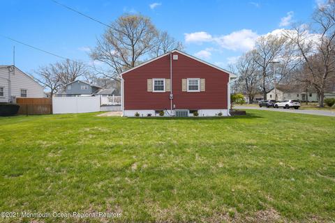 102 Nottingham Dr, Brick, NJ 08724 photo 4