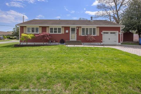 102 Nottingham Dr, Brick, NJ 08724 photo 1