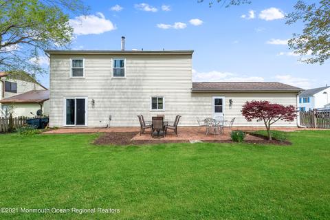 9 Elm Pl, Matawan, NJ 07747 photo 3