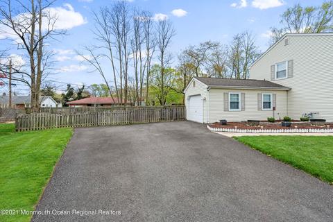 9 Elm Pl, Matawan, NJ 07747 photo 2