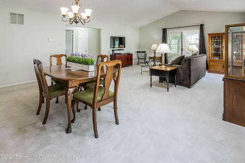 21 Chipmunk Dr, Brick, NJ 08724 photo 12
