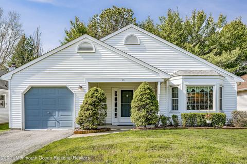 21 Chipmunk Dr, Brick, NJ 08724 photo 3