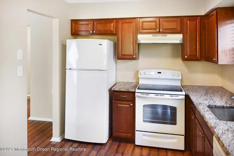 22 Phillips Rd, Brick, NJ 08724 photo 14