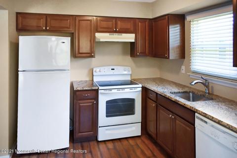 22 Phillips Rd, Brick, NJ 08724 photo 13