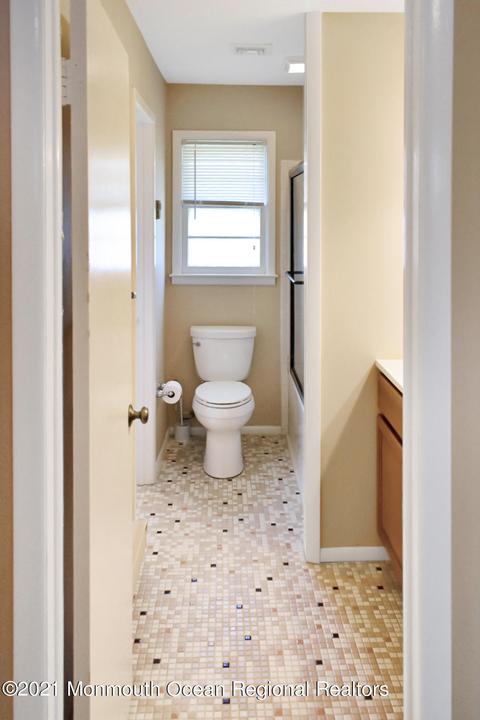 22 Phillips Rd, Brick, NJ 08724 photo 31