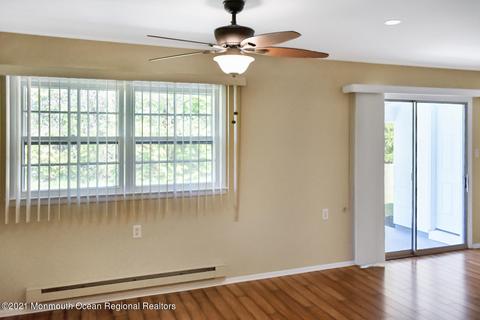 22 Phillips Rd, Brick, NJ 08724 photo 20