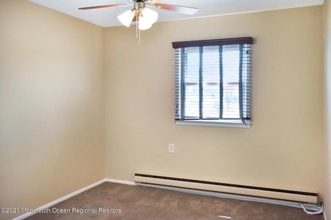 22 Phillips Rd, Brick, NJ 08724 photo 36