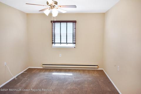 22 Phillips Rd, Brick, NJ 08724 photo 35