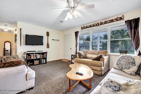 91 Dollmore Ave, Waretown, NJ 08758 photo 9