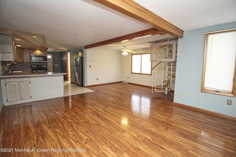 32 Compass Rd, Waretown, NJ 08758 photo 13
