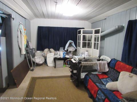 20 Maple St, Waretown, NJ 08758 photo 4
