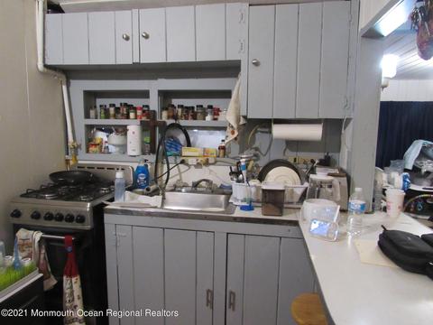 20 Maple St, Waretown, NJ 08758 photo 7