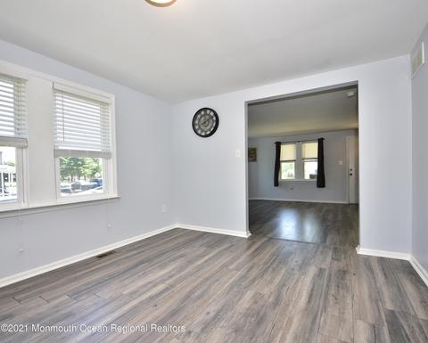 121 E Main St, Wrightstown, NJ 08562 photo 14