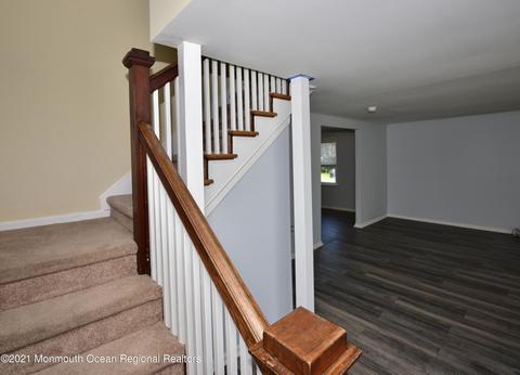 121 E Main St, Wrightstown, NJ 08562 photo 21