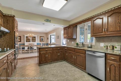 17 Perry Dr, Brick, NJ 08723 photo 21
