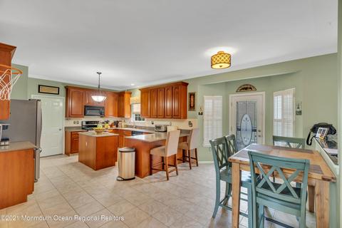 7 River Edge Dr, Jackson, NJ 08527 photo 9