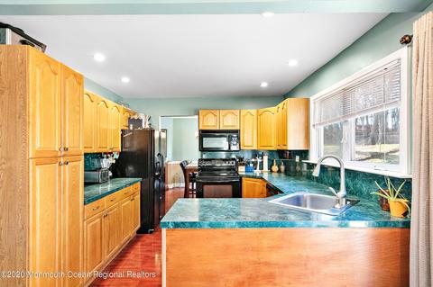 82 Buckingham Dr, Jackson, NJ 08527 photo 11