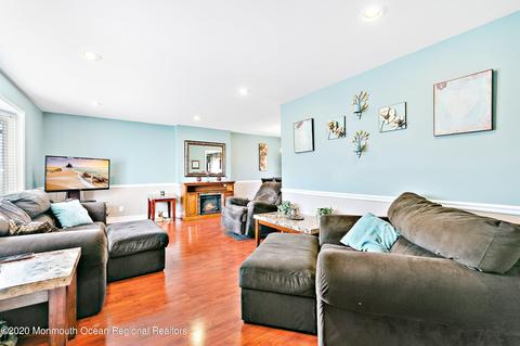 82 Buckingham Dr, Jackson, NJ 08527 photo 7