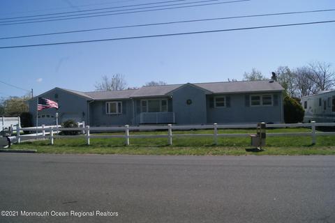 265 Delaware Dr, Brick, NJ 08723 photo 4
