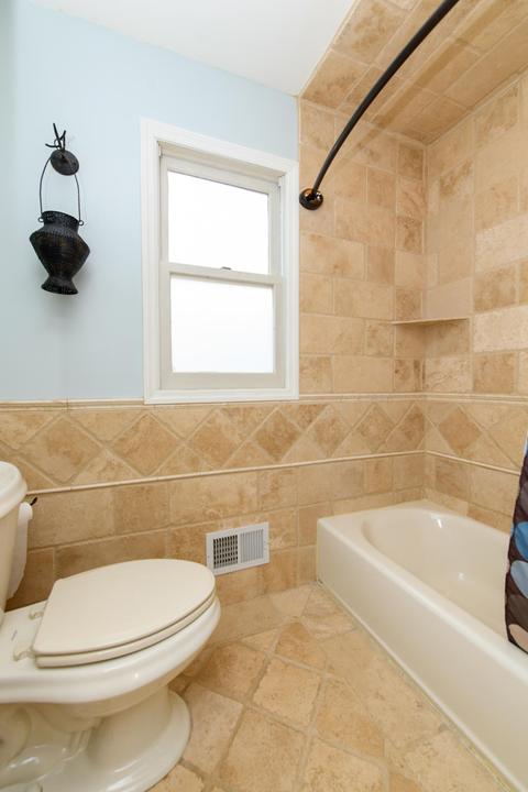 9 Sarah Ct, Matawan, NJ 07747 photo 32