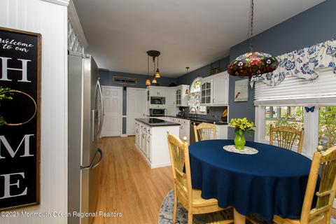 9 Sarah Ct, Matawan, NJ 07747 photo 15