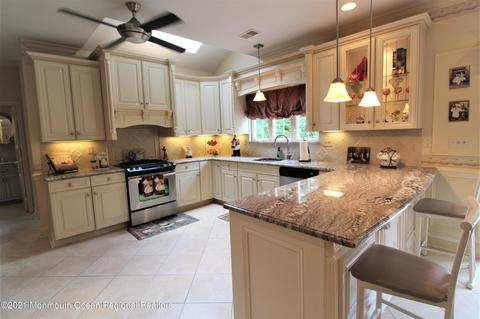 321 Mackenzie Dr, Jackson, NJ 08527 photo 8