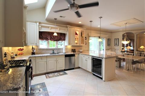 321 Mackenzie Dr, Jackson, NJ 08527 photo 6