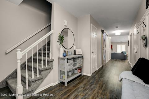 146 Redpine Loop, Old Bridge, NJ 08857 photo 8
