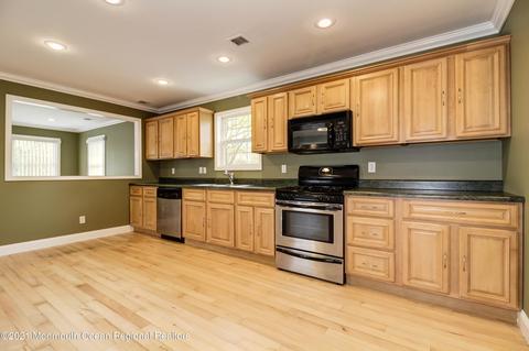 55 Central Ave, Waretown, NJ 08758 photo 11