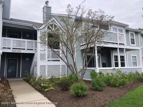 357 Sequoia Ct, Howell, NJ 07731 photo 1