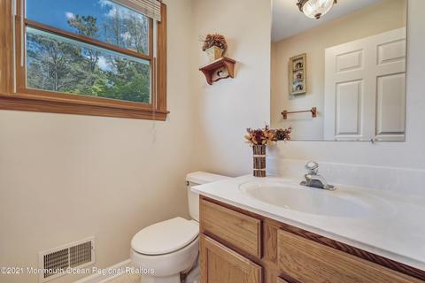369 Sapphire Dr, Jackson, NJ 08527 photo 26